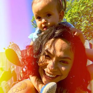 Meet your Posher, Janely